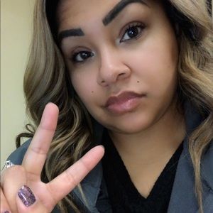 Meet your Posher, Veronica